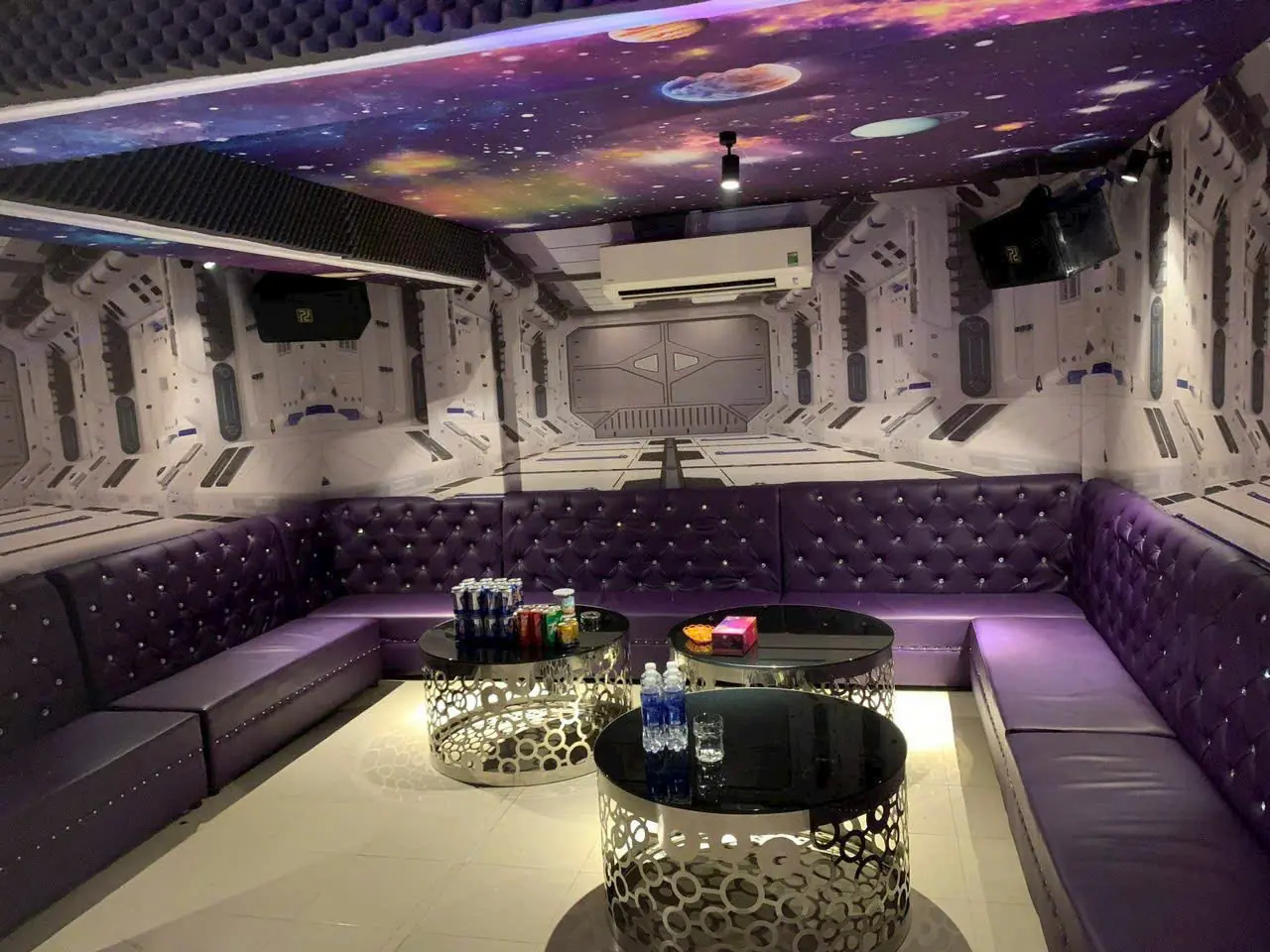 KARAOKE MAI PHƯƠNG ĐỒNG HÀNH CÙNG BẠN